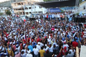 ABINADER EN SAMANA DOS