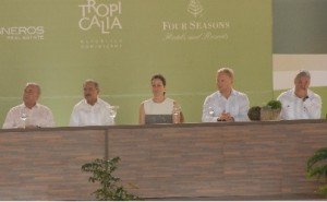 Hotel Four Seasons, acto inaugural