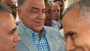 Ex militares y pasados jefes de la Policía apoyan al ex general.