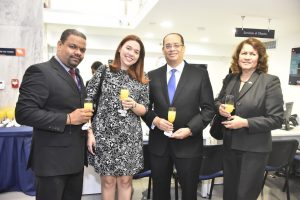 Lenin Ortiz, Ámbar Castro, Clara Jacquez y José Lozano.