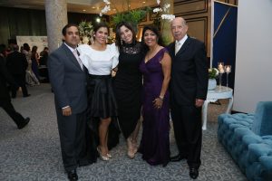 Héctor García, Erika Suárez, Mayi Suárez, Lilin Suárez y José Suárez.
