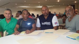 Juan Pablo Jacques, presidente de la liga que lleva su nombre; Héctor Santaella y Edwin Marín