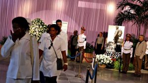 Los cubanos despiden a Fidel Castro.