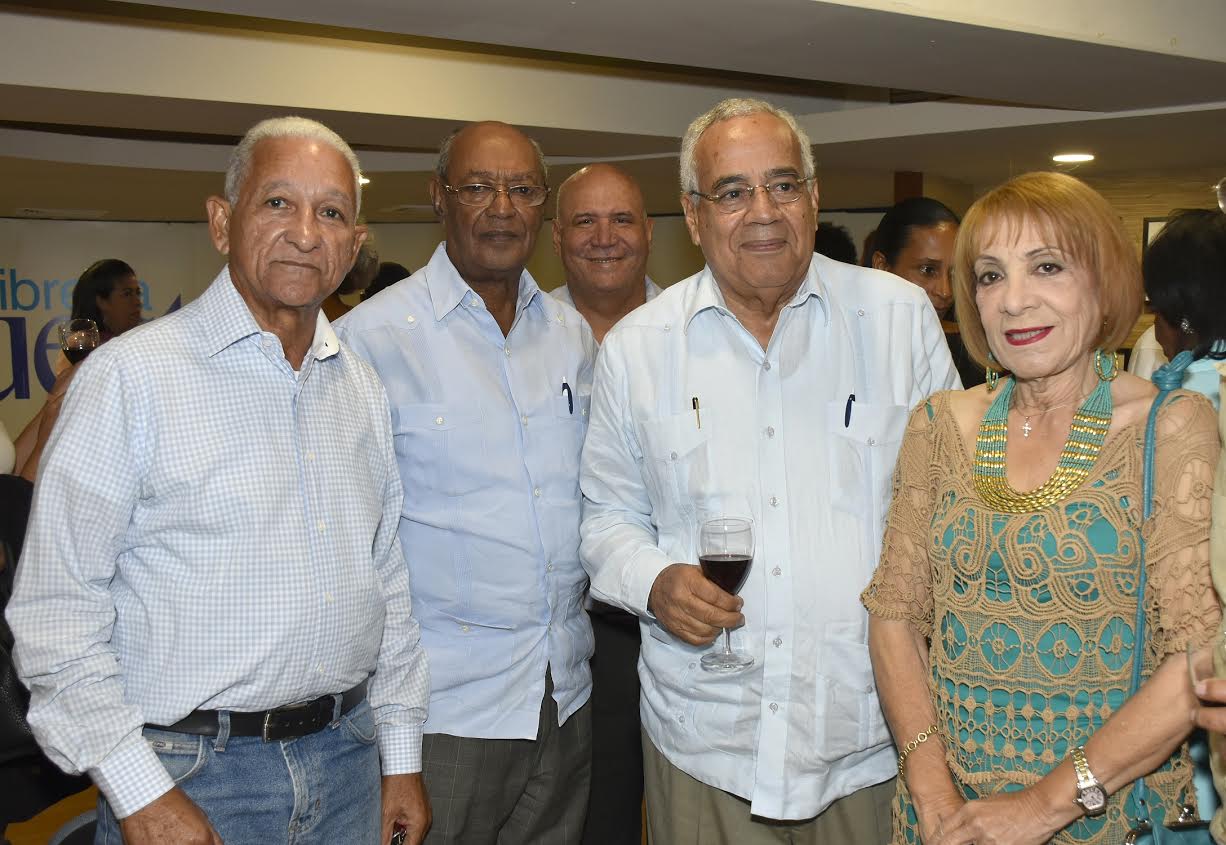 Tuly Uribe Barinas, Víctor Cruz Pimentel, Rafael Vargas Puello, Leonardo de León Lora y María Antonieta Bello de Guerrero