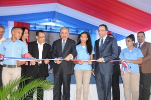Sanchez Ramírez, Medina inaugura liceo