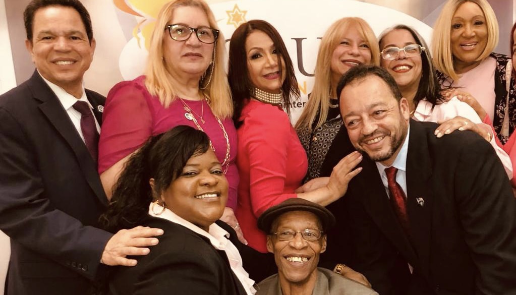 Aura Marrero, Angel Pequeño, Fresa Torres, Rolando Gomez, Ricardo Escobisa, Carmen Melendez, Ivelisses Silvana y Evelin Pepen